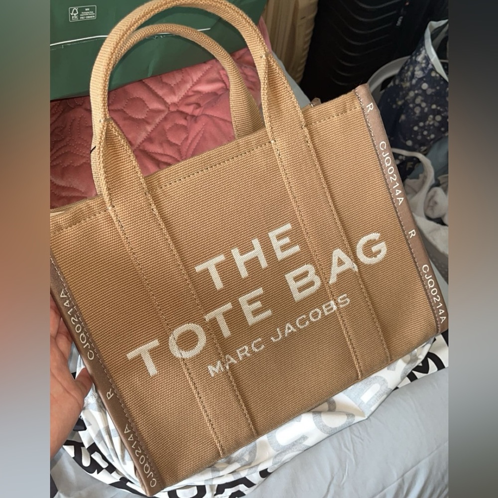 Marc Jacobs Medium Sized Tote Bag